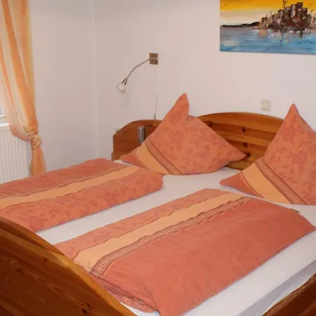 Guest house Gaestehaus Ehrhardt Schweigen-Rechtenbach